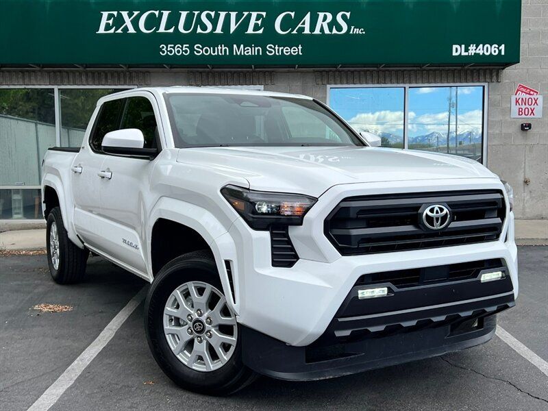 2025 Toyota Tacoma SR5
