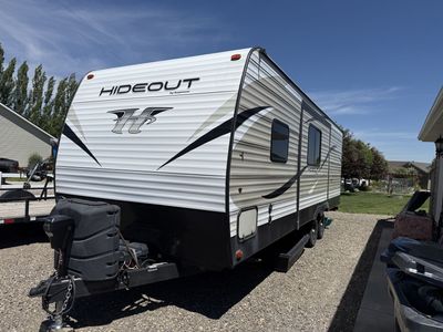 2018 Keystone Hideout 245 LHSWE Travel Trailer - Cold Mountain Package, Bunk Beds