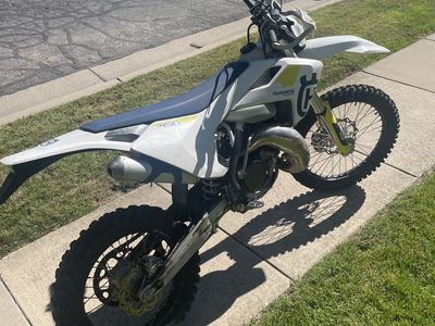 2019 Husqvarna TE150 (139 hours)