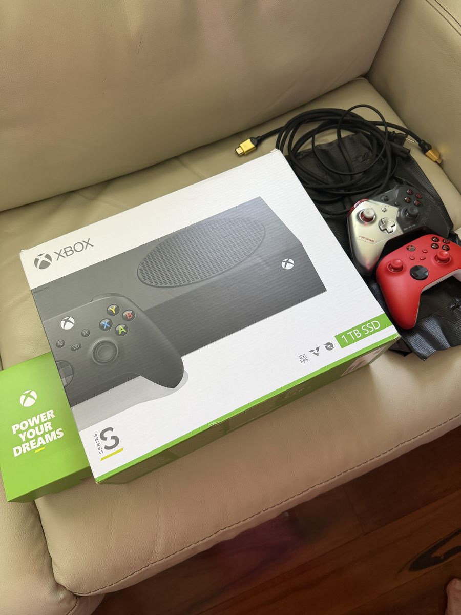 Xbox Series S 1TB Black