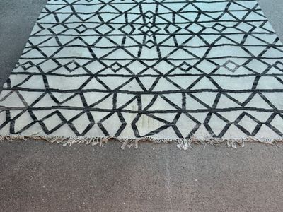 8' X 10' West Elm Torres Kilim Wool Rug