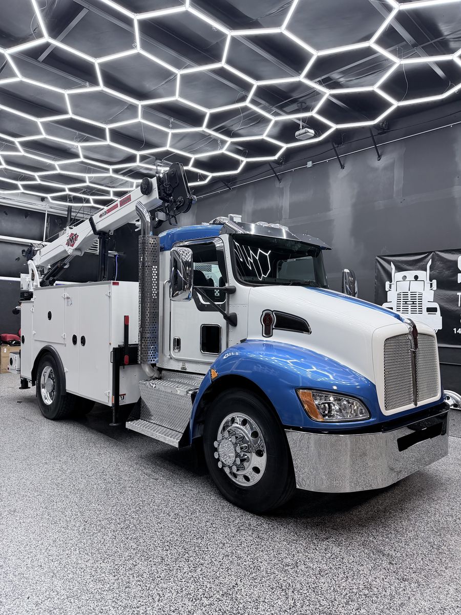 2015 Kenworth T270 Mechanic Service Truck