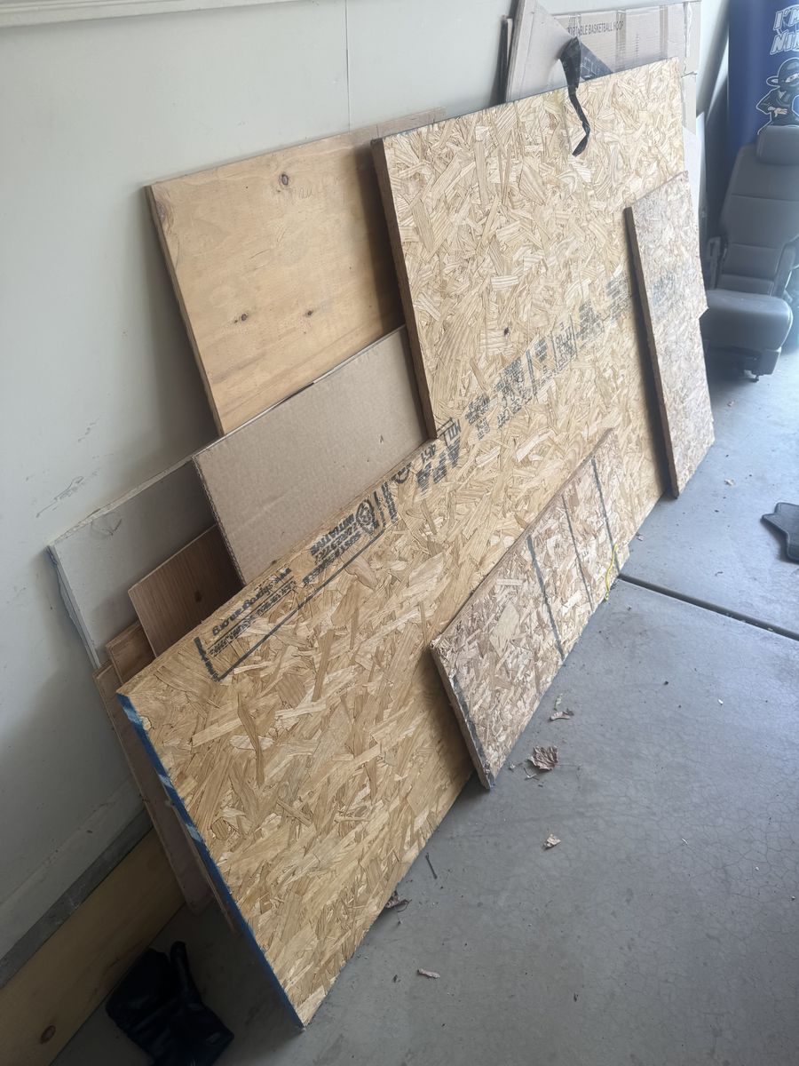 Free Scrap Wood Plywood Drywall Sheetrock