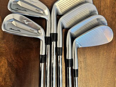 Mizuno Pro 223 Custom Irons 5-PW w/ Modus 105S Stiff Shaft