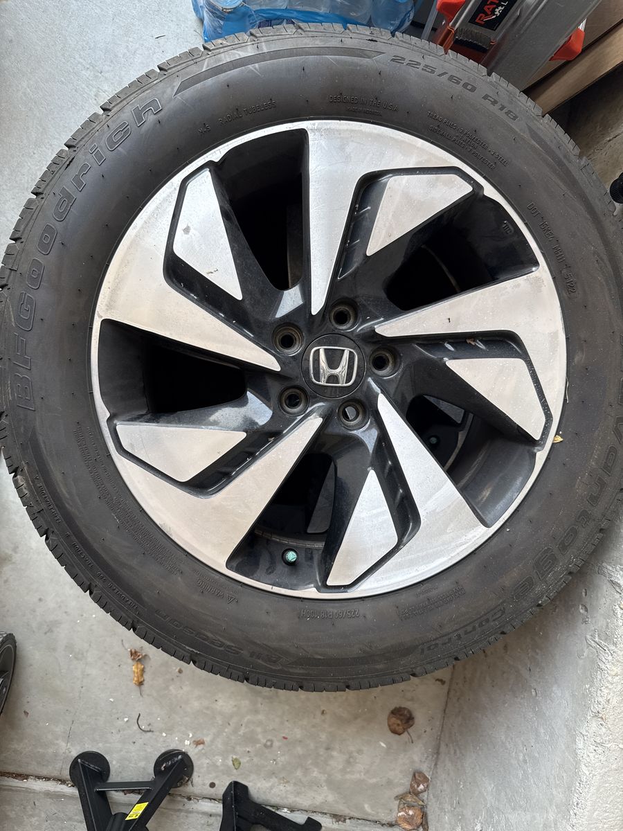 18" OEM Honda CR-V Touring Wheels (2015 - 2016) - Will Split