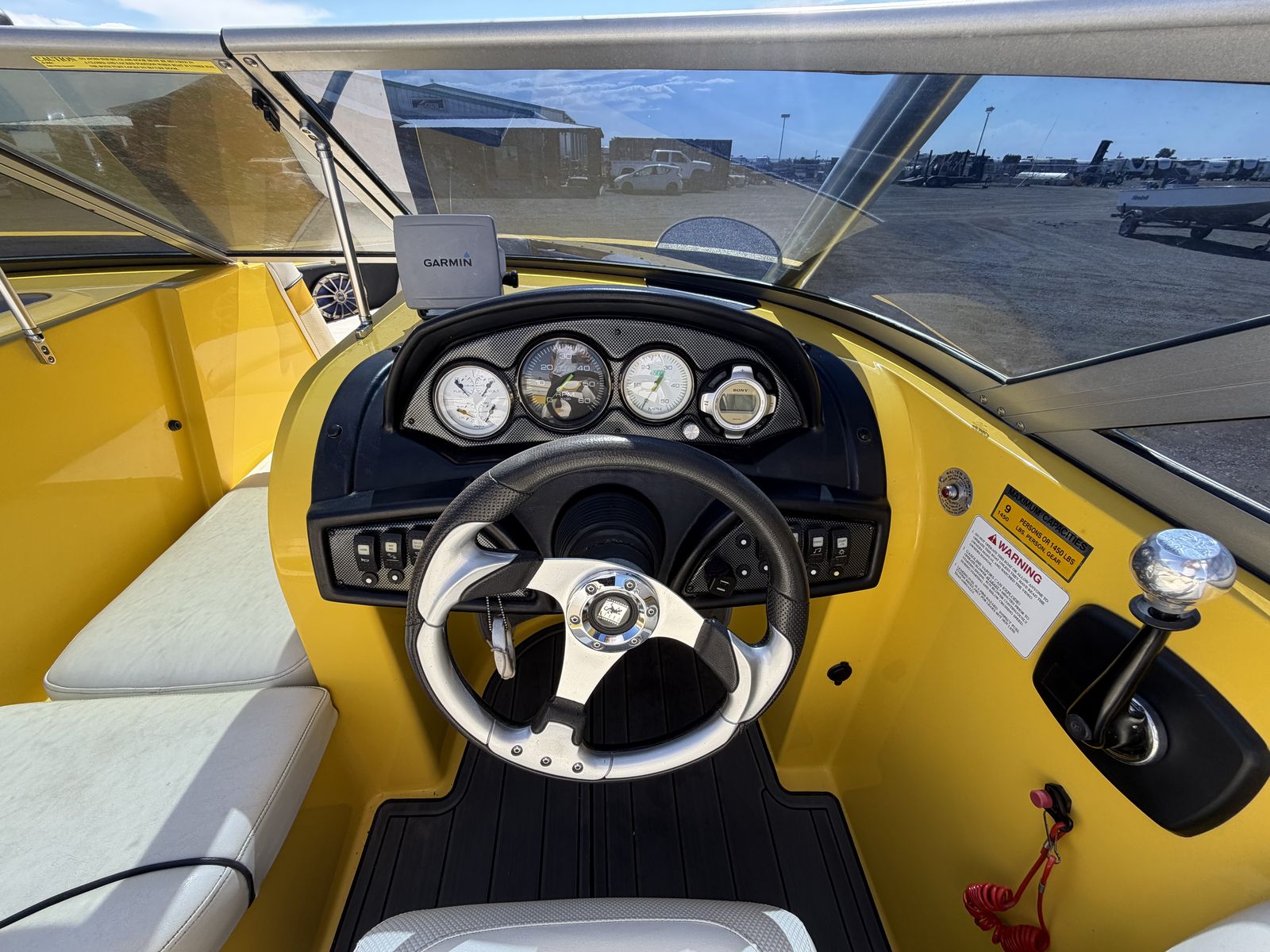 2008 Gekko Revo v-drive wake boat