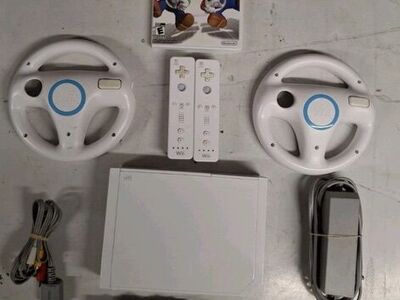 Nintendo Wii Console With Mario Kart