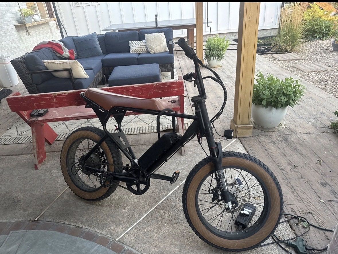 Macfox E Bike (i think its the older x2) super73 style
