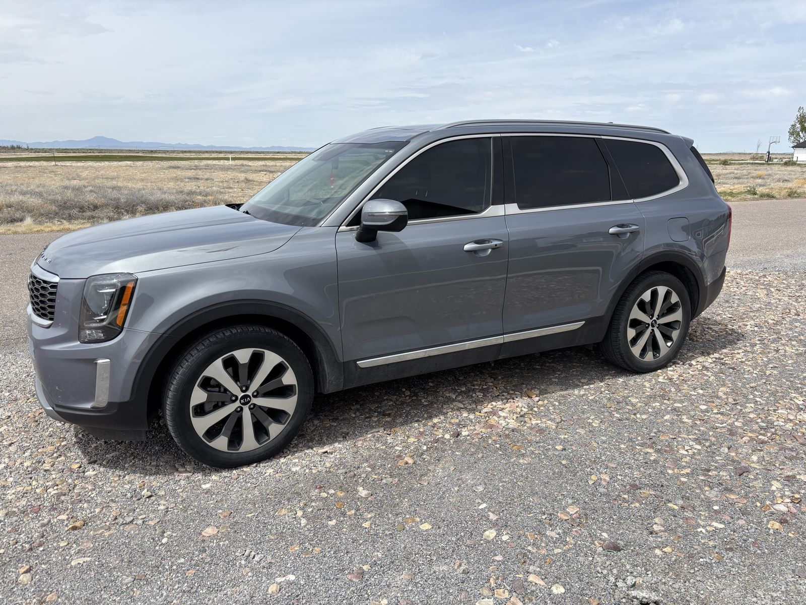 2020 KIA TELLURIDE S