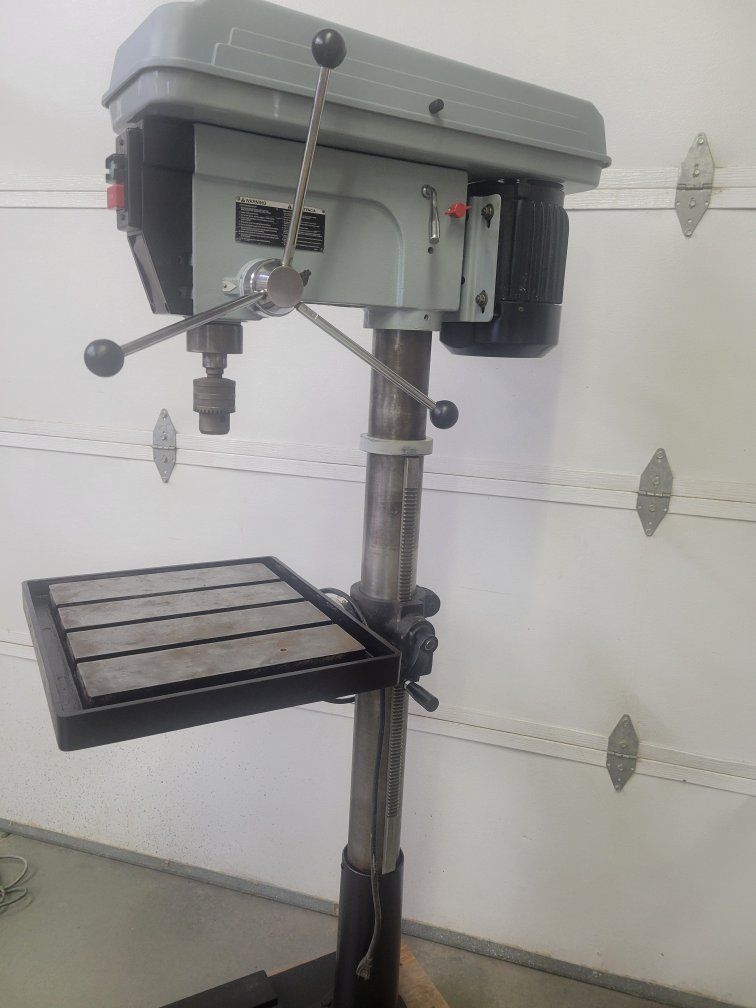 Main image 3