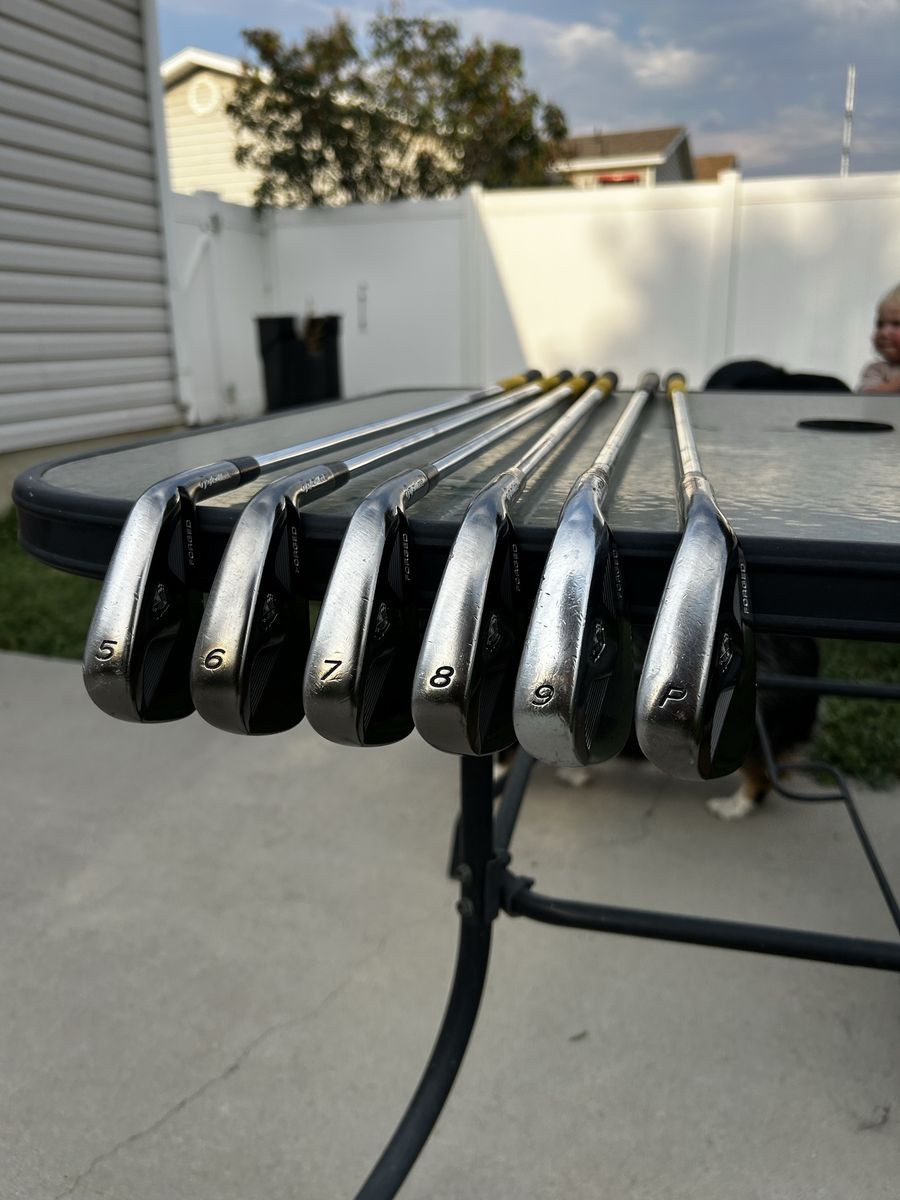 Taylormade rac tp smoke irons