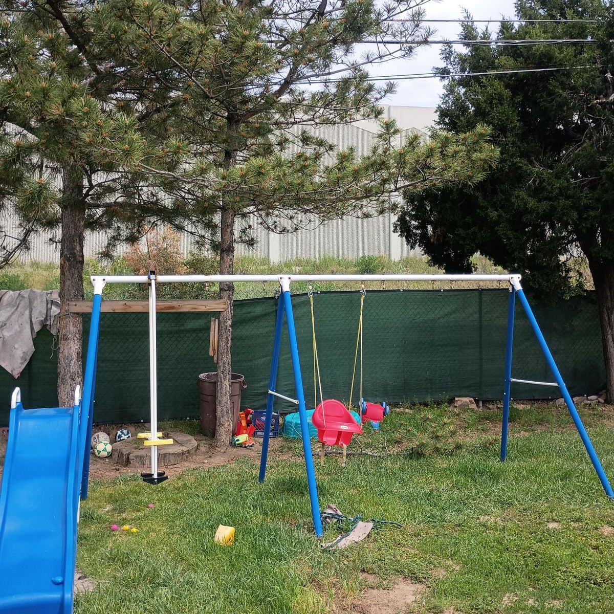 free swing set