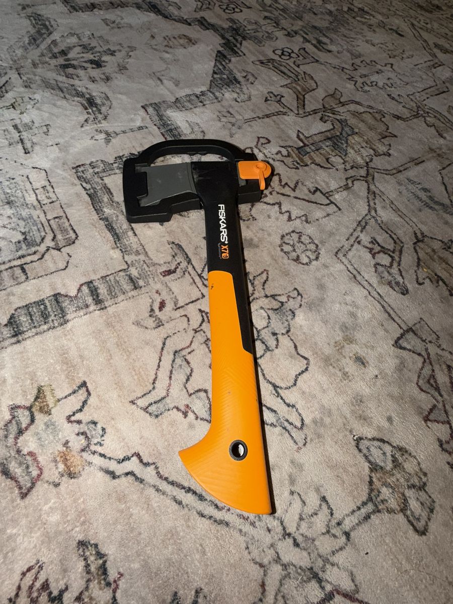 Fiskars X7 Hatchet 14-Inch Camping Axe with Protective Sheath