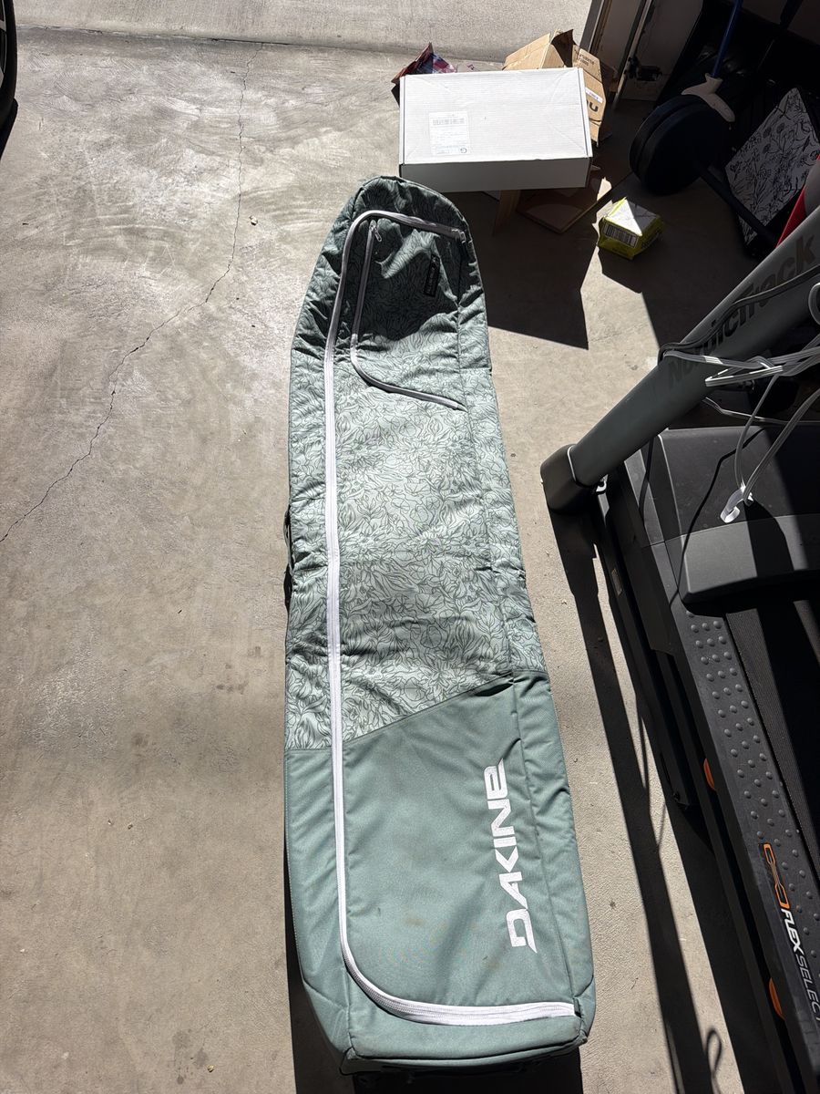 Dakine Fall Line Ski Roller Bag - Padded, Wheeled Ski/Snowboard Travel Bag