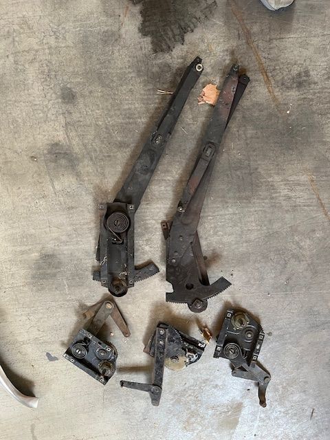 1967 / 1968 Mustang Window Cranks