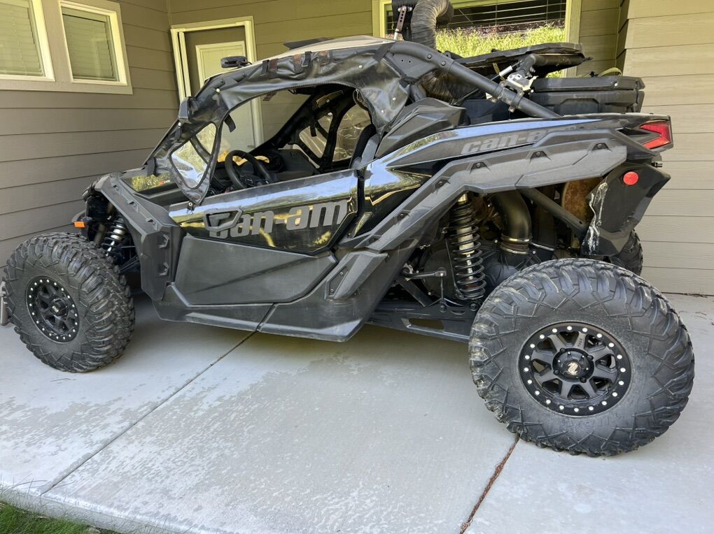 2021 Can Am Maverick rr