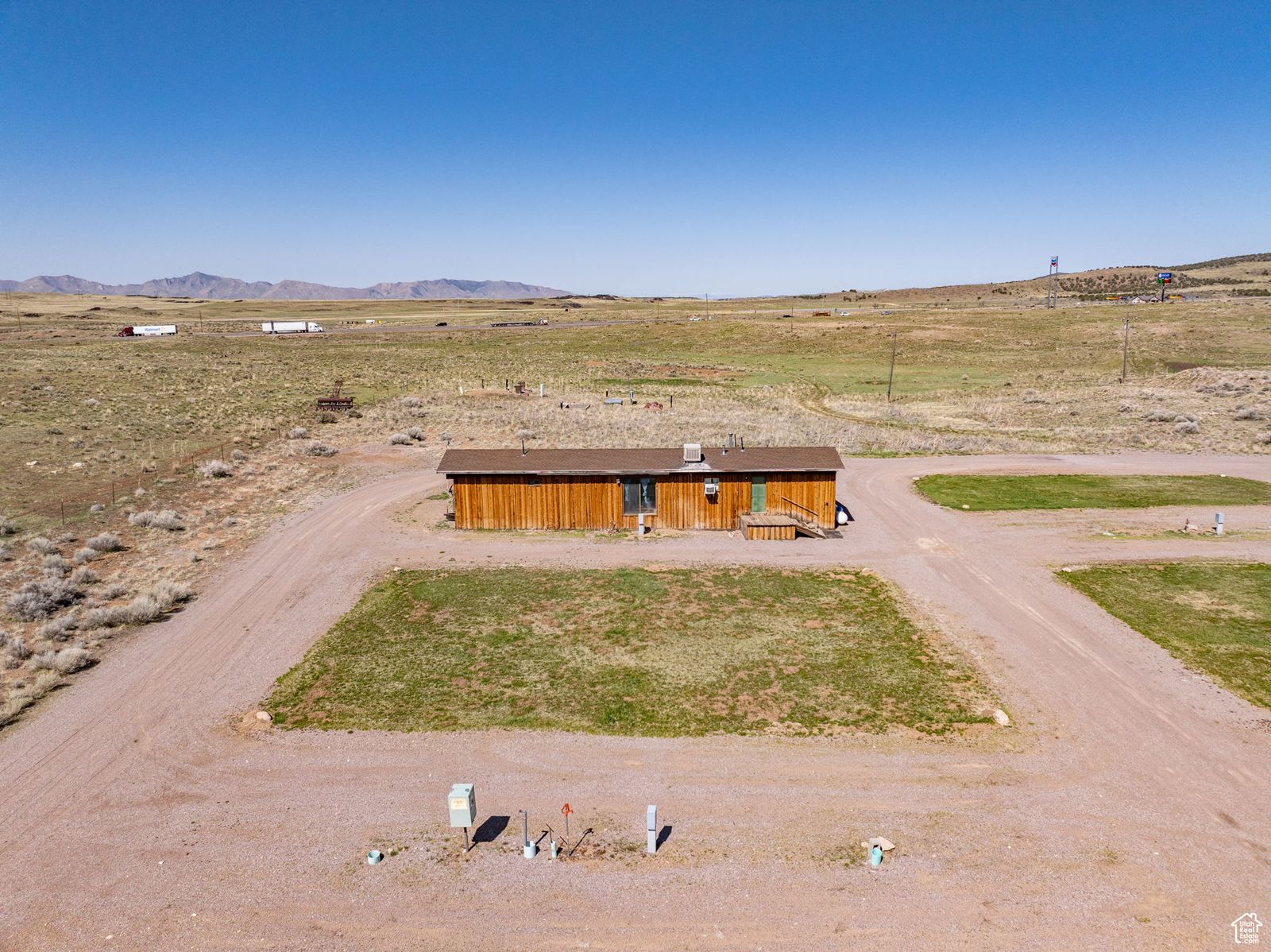 Main image 14