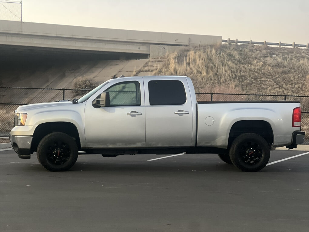 2012 GMC 2500 SLT