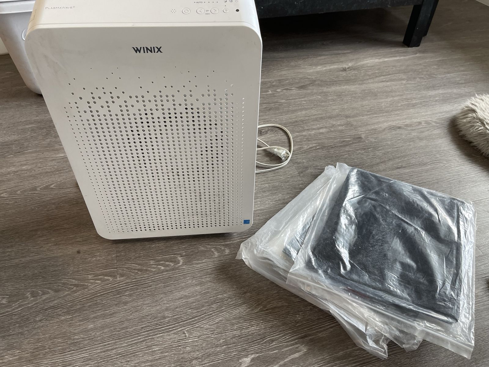 WINIX PlasmaWave 5500-2 Air Purifier with Washable AOC Carbon Filter, White