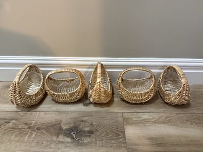 Set of 5 Small Woven Wicker Baskets with Handles and Plastic Liners, Beige/Natural