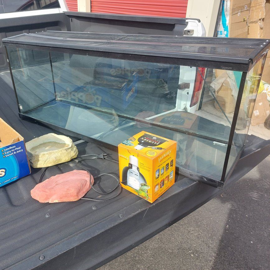 55 Gallon Reptile Tank with Accessories