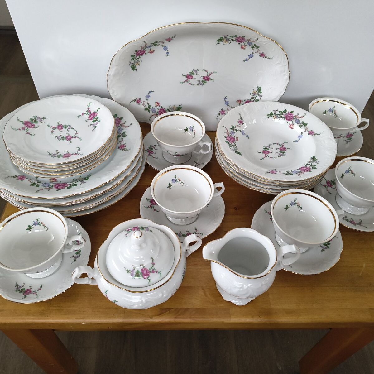 Dinnerware