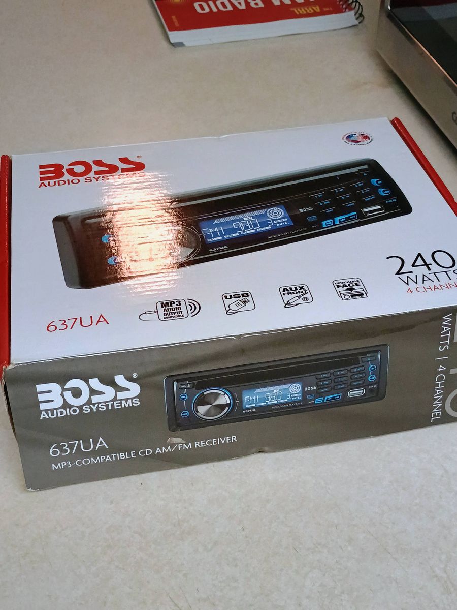 NIB Car Stereo Boss Audio