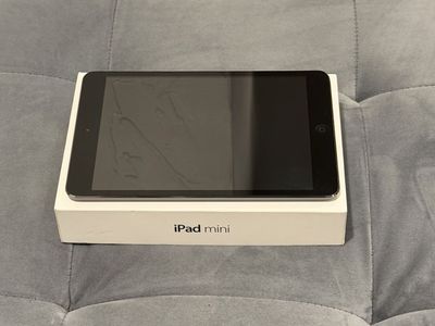 Apple iPad Mini 1st Gen with Original Box – iCloud Locked – For Parts/Repair