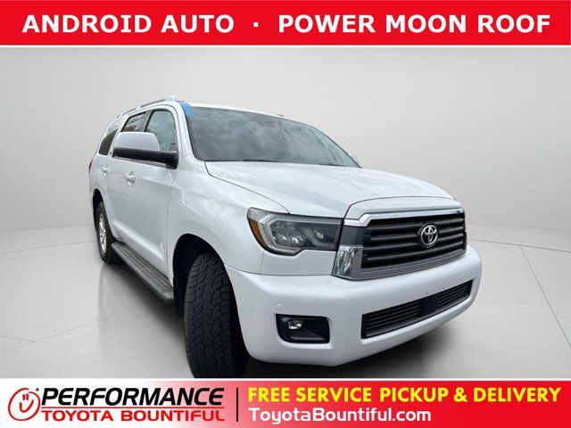 2022 Toyota Sequoia SR5