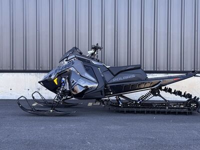 2025 Polaris® 9R PRO RMK 155 Shadow Gray / Gloss Black