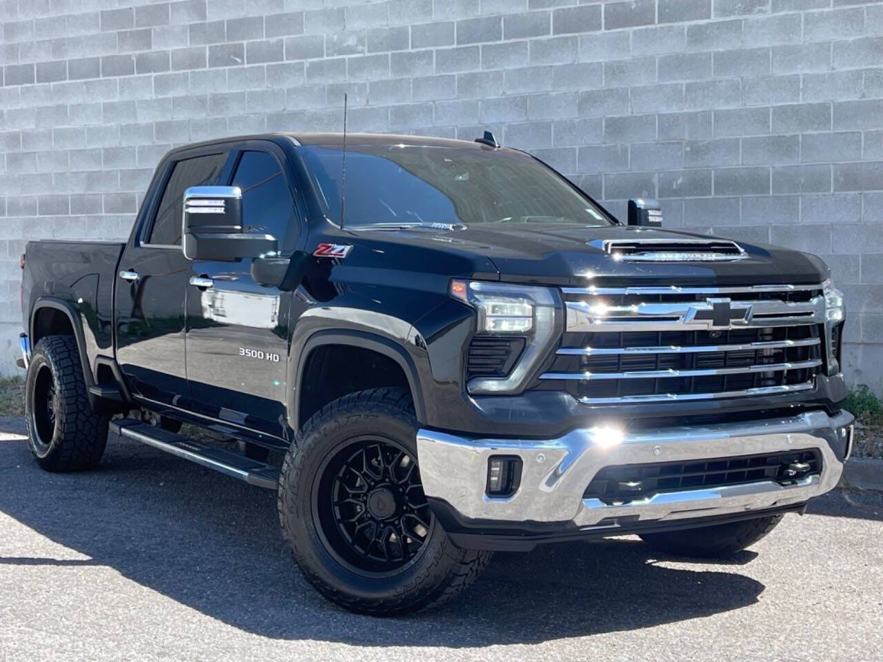 2025 Chevrolet Silverado 3500 LTZ