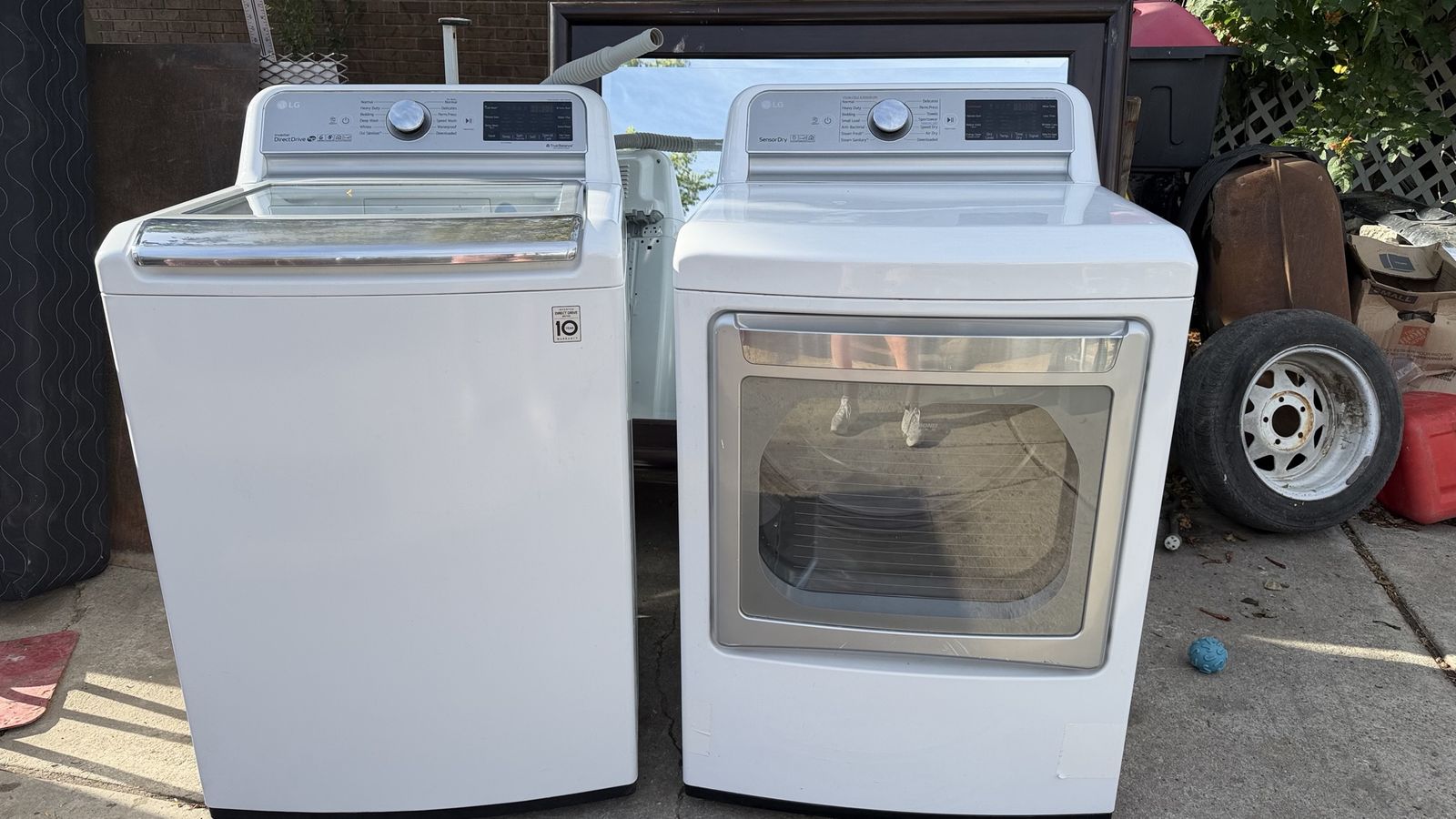 LG DLEX7800WE Washer and Dryer Set