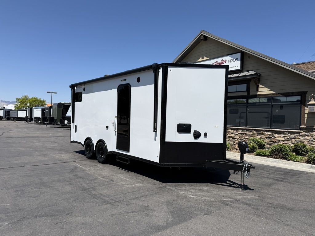 8x20 / 8.5x20 RAYNGER Embark Toy Hauler Travel Trailer Enclosed Bumper Pull Raynger 2025
