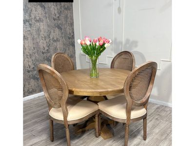 NEW WORLD MARKET PINE DINING SET WE OFFER DELIVERY