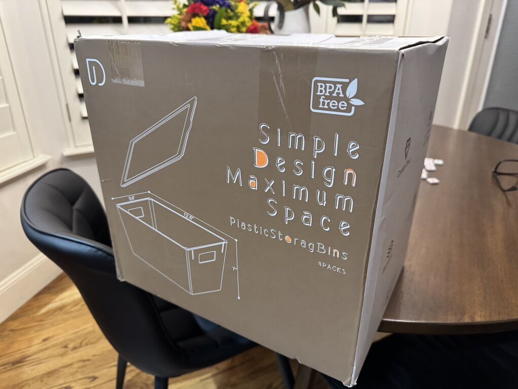 Plastic Storage Bins With Lids X 4 NEW