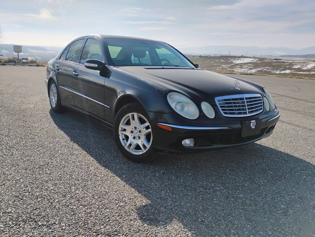 2004 Mercedes-Benz E-Class 