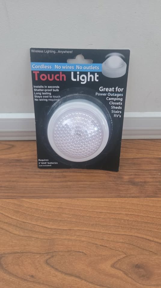 Cordless No Wires No Outlets Touch Light