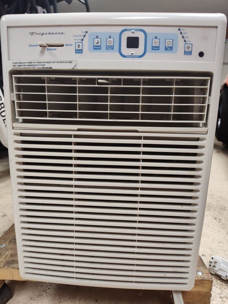 Frigidaire 10,000 BTU A/C Window Unit