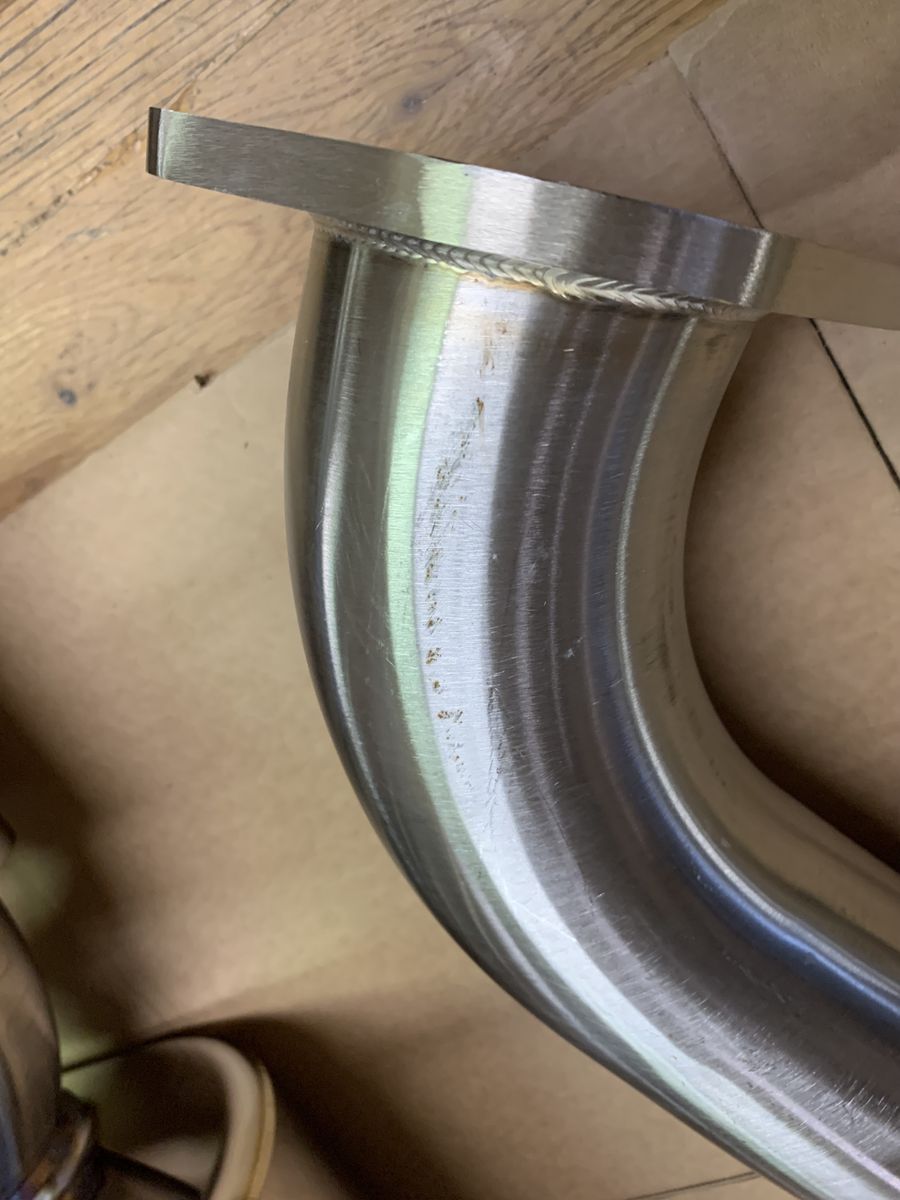 Main image 6