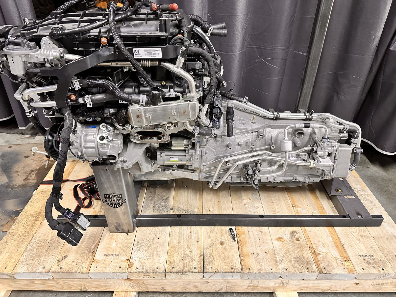 New 3.6L V6 Engine and 8-Speed Automatic Transmission | ~200miles | Wrangler JL/Gladiator JT