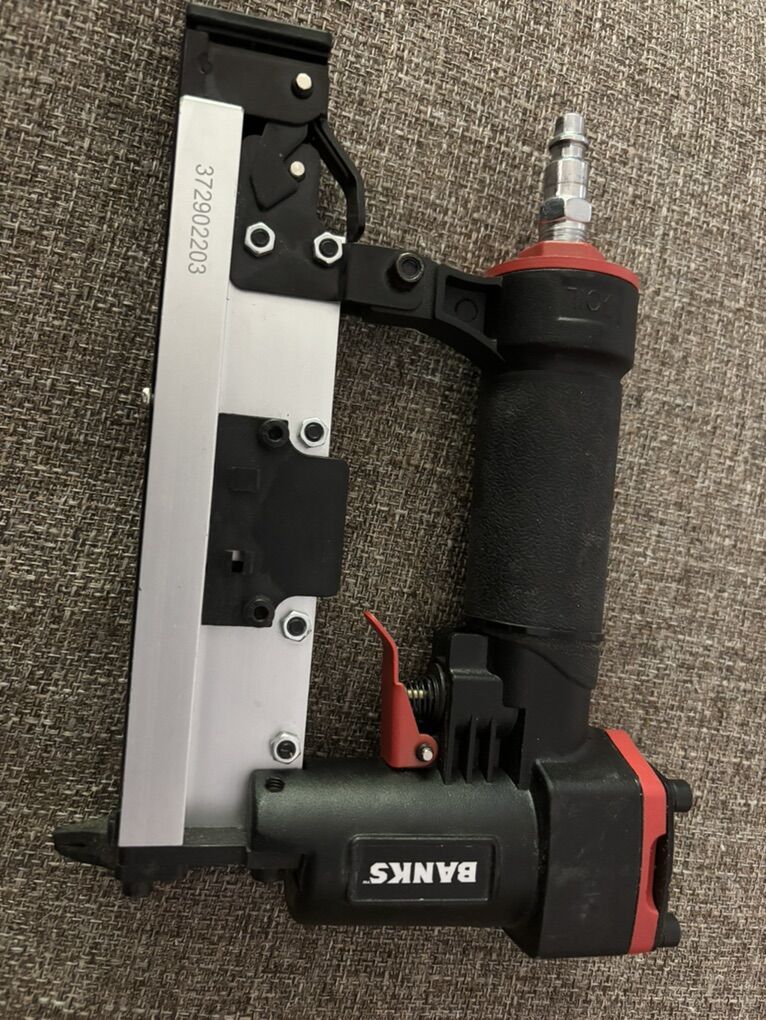 Banks 22 Gauge Pin Naler