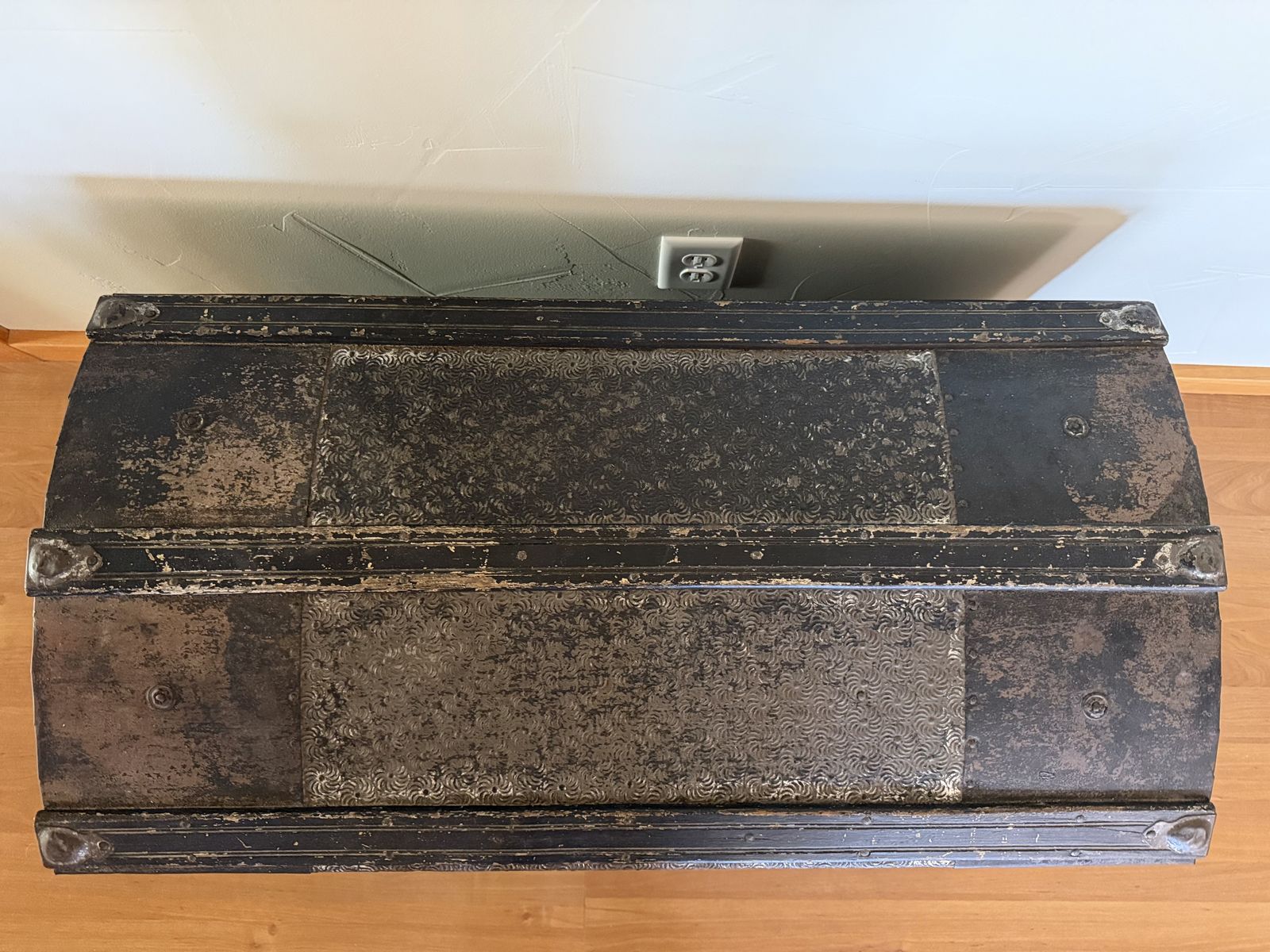 Main image 8