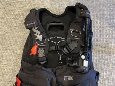 Scubapro Knighthawk BCD with Air 2