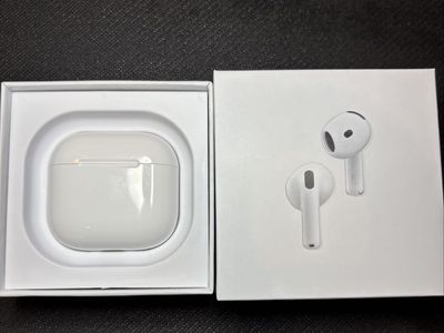 Wireless Bluetooth iOS earbuds