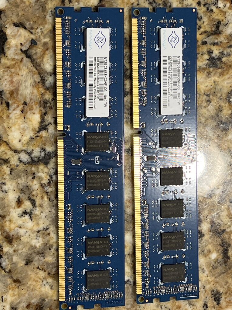 2 X 2GB PC3 10600 Memory