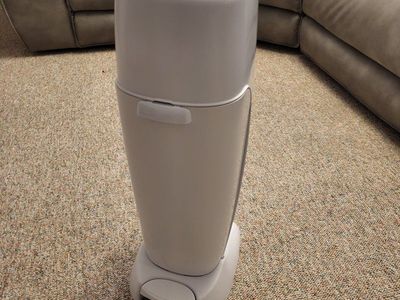 Playtex Diaper Genie with 1 refill