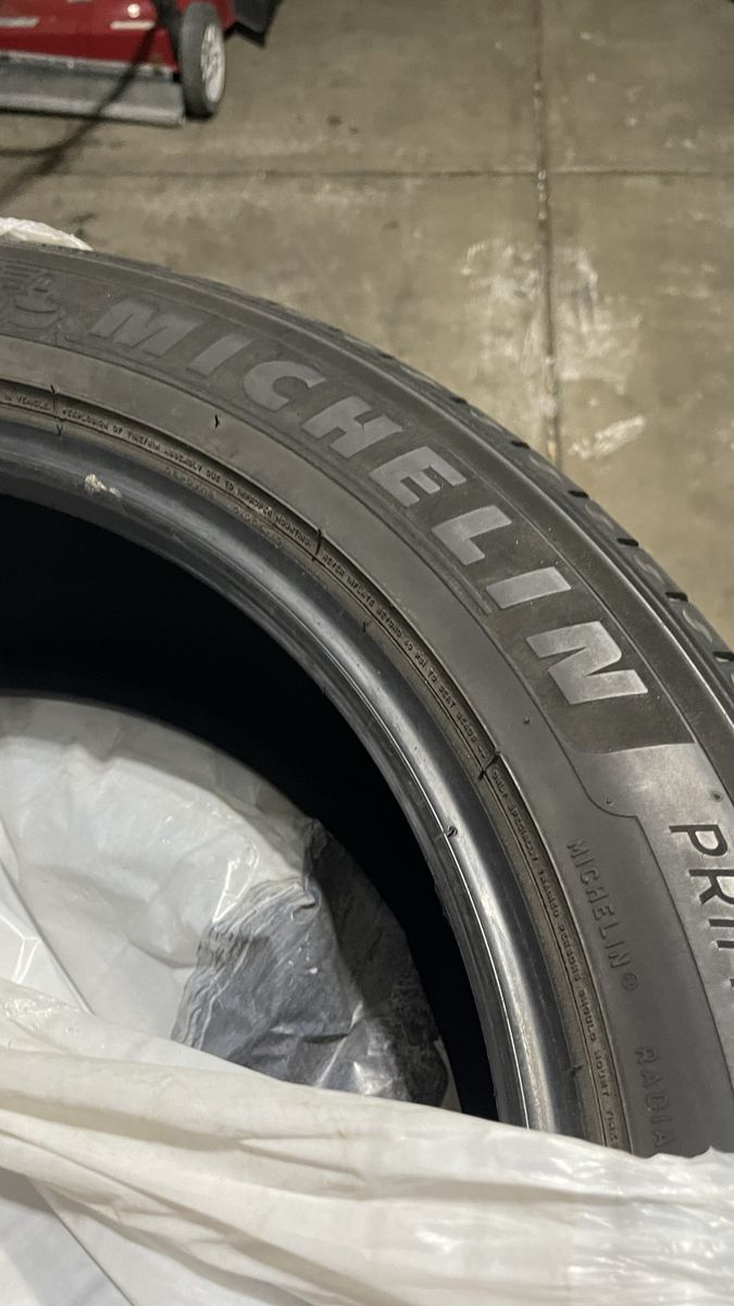 Michelin Primacy Tour A/S 245/50R20 102V All-Season Tire -