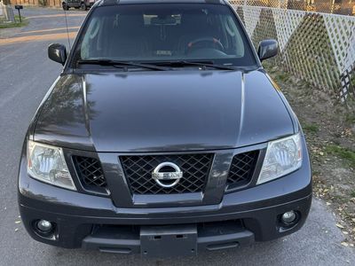 2010 NISSAN FRONTIER