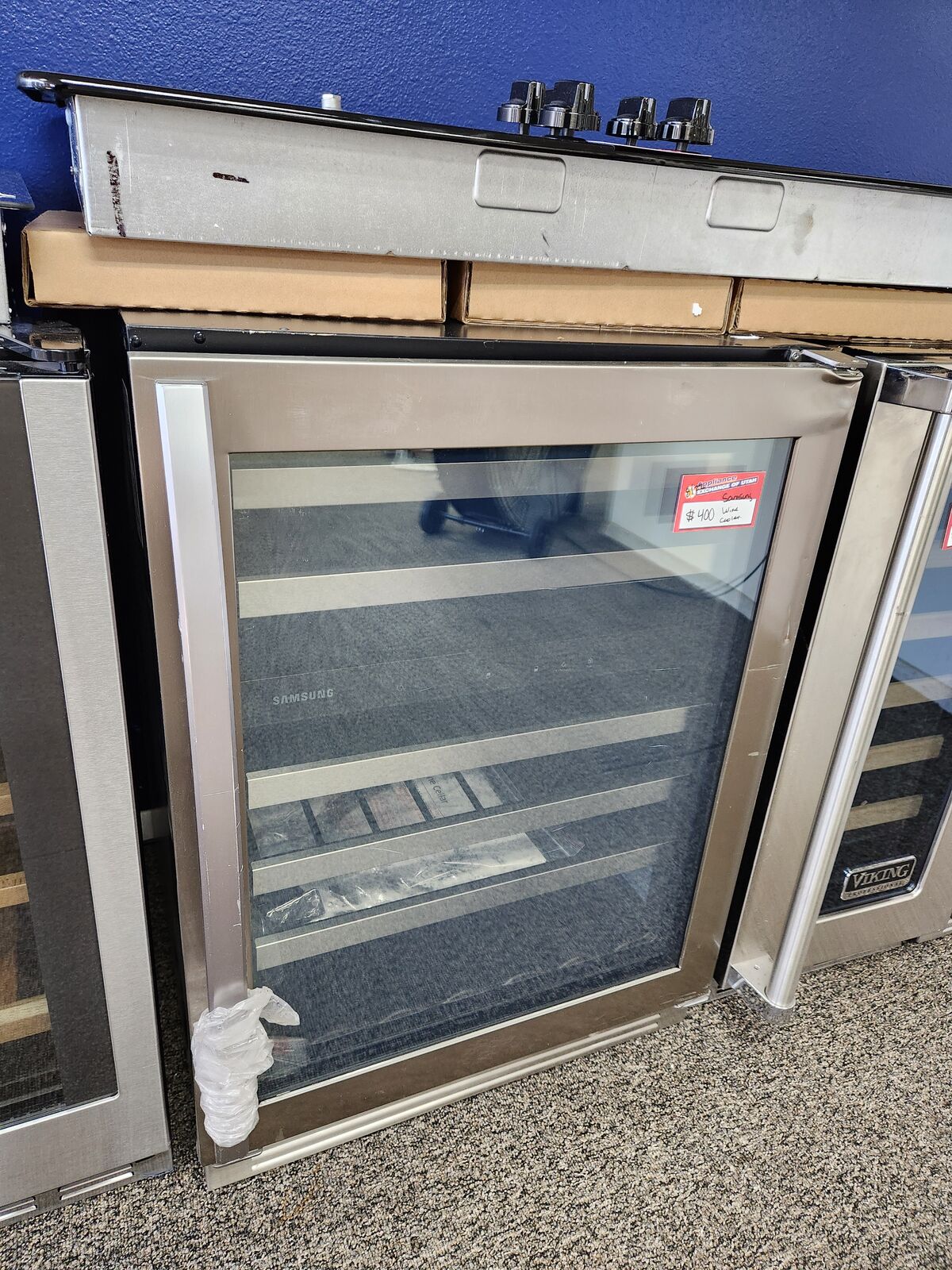 GREAT SAMSUNG STAINLESS STEEL WINE COOLER! W-WARRANTY