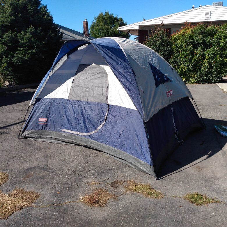 Coleman River Gorge 6-Person Dome Tent
